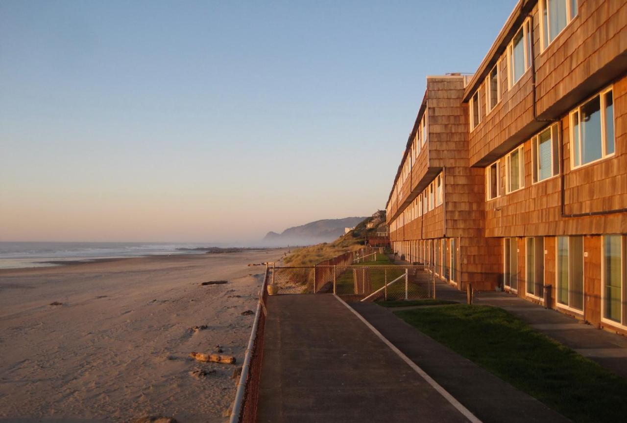 Sea Gypsy Rentals Lincoln City Zimmer foto